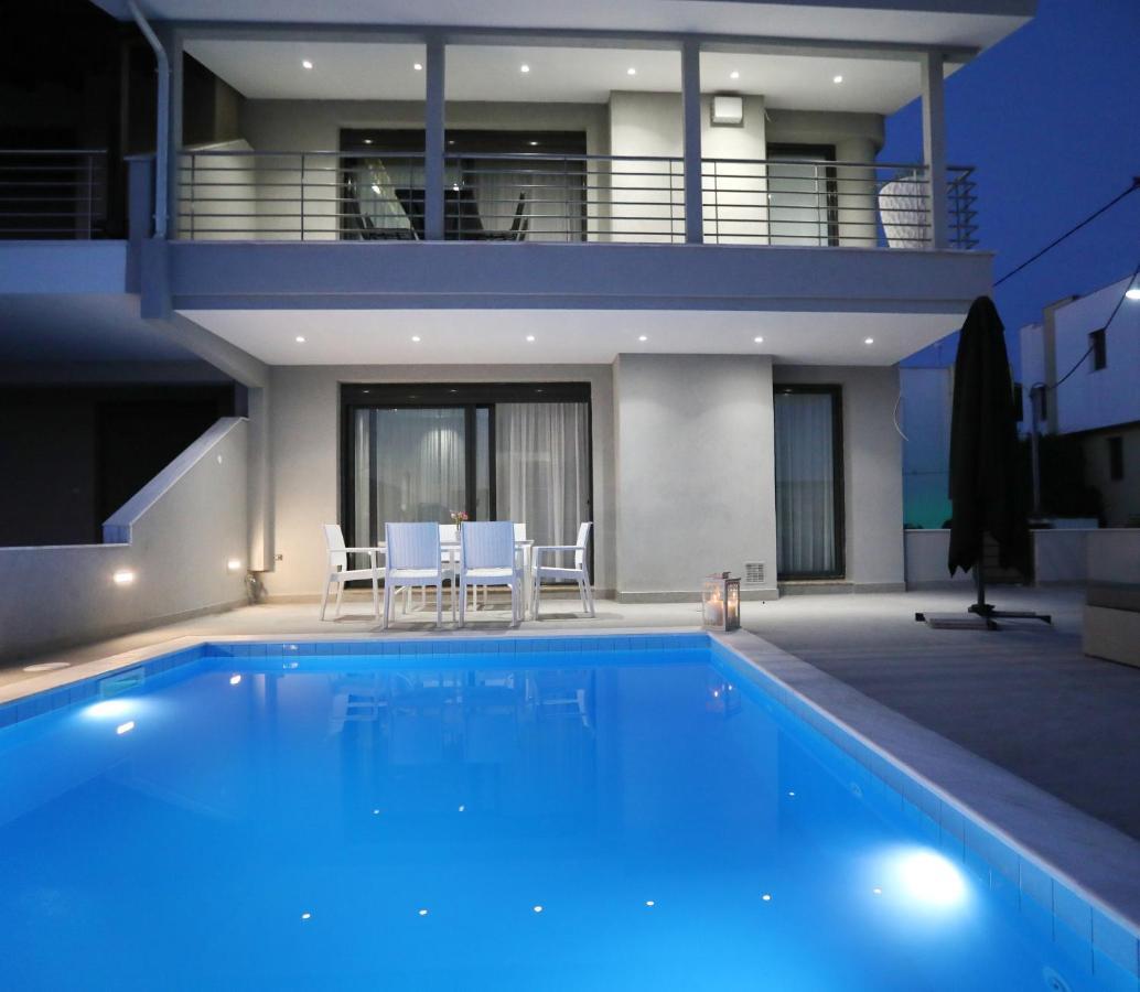 Karianí Heaven Horizon Villa מראה חיצוני תמונה